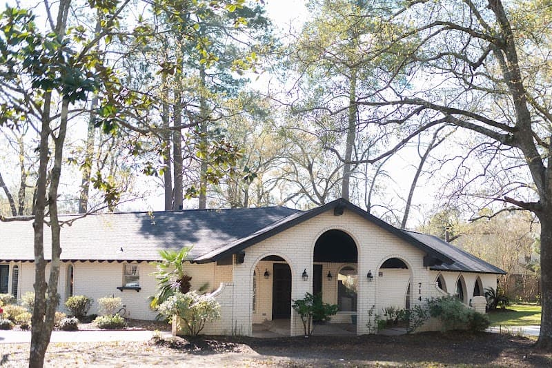 UNLIMITED CARE ASSISTED LIVING COTTAGES